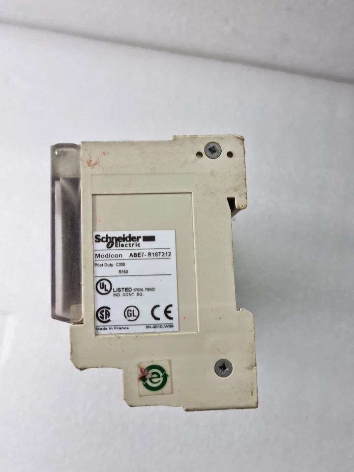 SCHNEIDER ELECTRIC MODICON ABE7-R16T212 MODULE